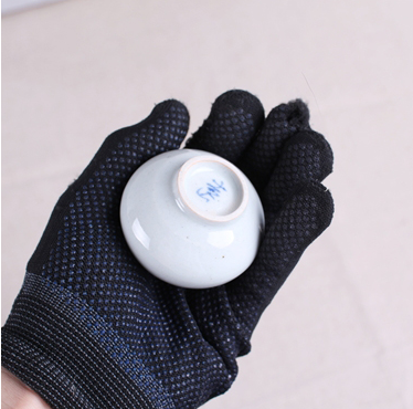 Miniature Joseon White Porcelain Moon Jar Vase (Ø5.5 × H5cm)