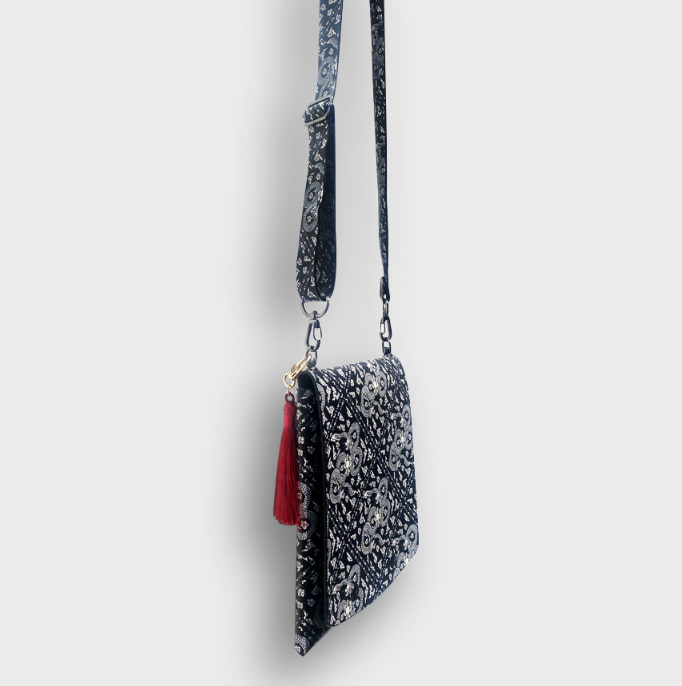 Bi-ryong Seungundo Mini Crossbody bag