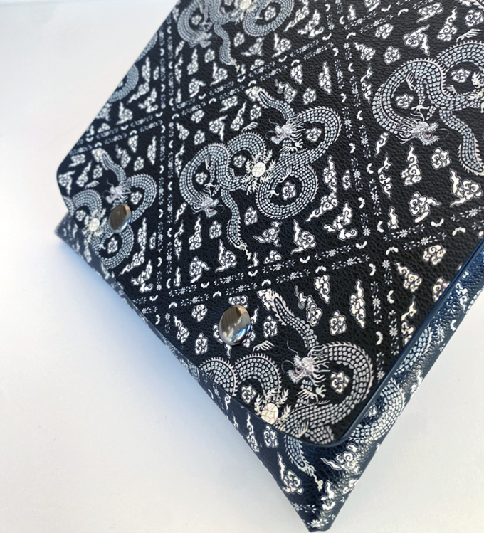 Bi-ryong Seungundo Mini Crossbody bag