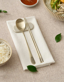 Royal Baekje Spoon & Chopstick Set – Chopstick Detail Close-Up | PEUM Korean Houseware