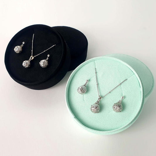 Hyangro Celadon Jewellery Set – Necklace & Earrings (2 options)