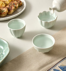 MU:DS x MUJAGI Celadon Cup Set – Celadon Glaze Texture Detail | PEUM Korean Houseware