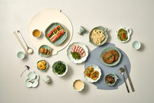 MUJAGI Celadon Plate Set – Artist Sim Bo-geun Handcraft Detail | PEUM Korean Houseware