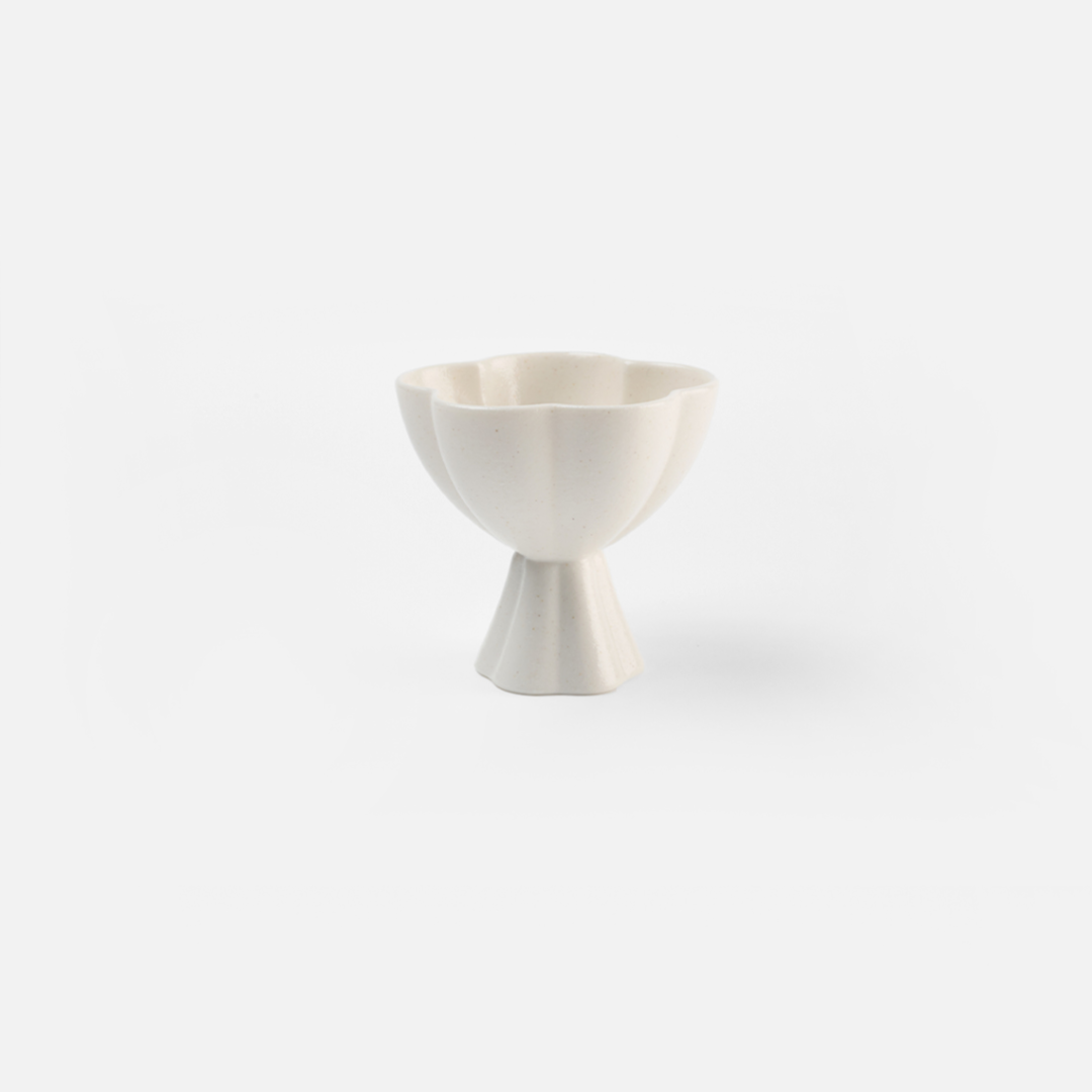 Baekja Soju Cup and Sauce Bowl Set by Kim Eun-ho