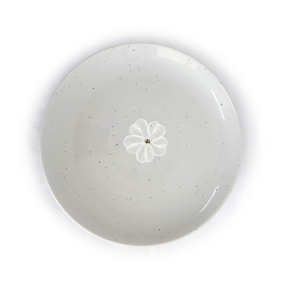 Gobaekja Chrysanthemum Plate 23cm – Front View, White Porcelain | PEUM Korean Houseware