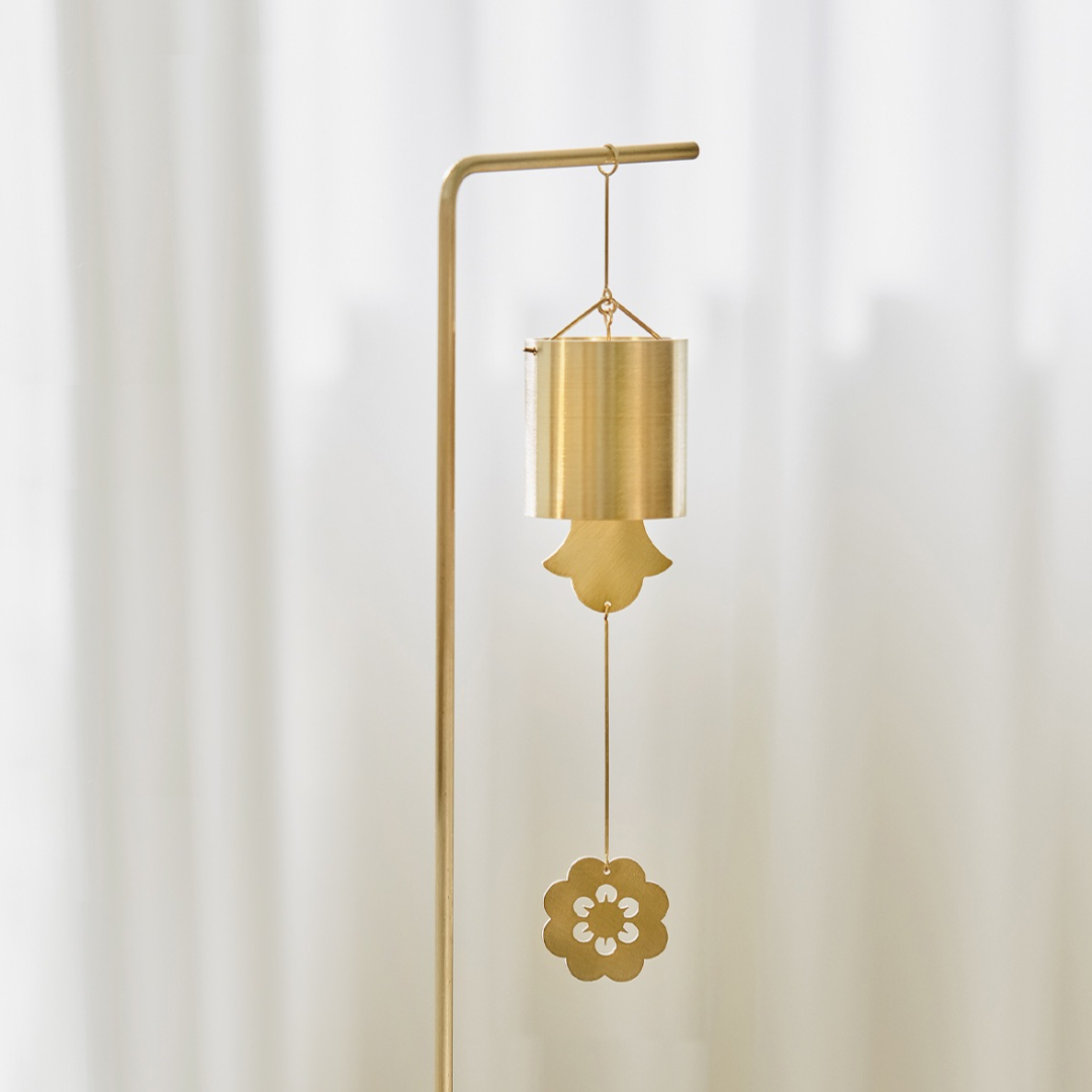 Brass Table Wind Chime with Stand | by Bang Yoon-jeong (방윤정)