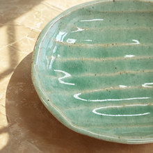 Cheong-a Leaf Plate 16cm – Celadon Glaze Detail | PEUM Korean Houseware