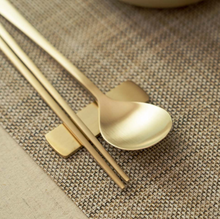 Notban Bangjja Yugi Square Chopstick Rest – Table Setting, Korean Dining | PEUM Korean Houseware