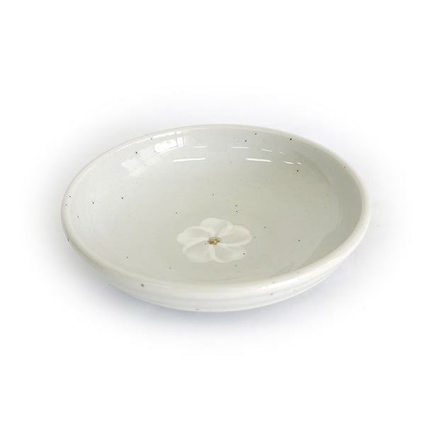 Gobaekja Chrysanthemum Bowl – Styled as banchan side dish bowl | PEUM Korean Houseware
