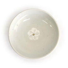 Gobaekja Chrysanthemum Bowl 13cm – Top view with chrysanthemum motif | PEUM Korean Houseware
