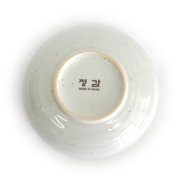Gobaekja Chrysanthemum Bowl – Hand-painted gukhwa detail close-up | PEUM Korean Houseware