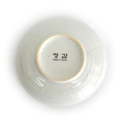 Gobaekja Chrysanthemum Bowl – Hand-painted gukhwa detail close-up | PEUM Korean Houseware