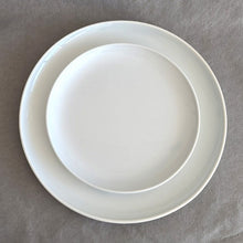 Baekja Moon Dinner Plate – 27cm