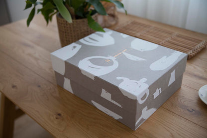 Sorosi Hangeul & Sansuhwa Collection – Special Tableware Gift Set