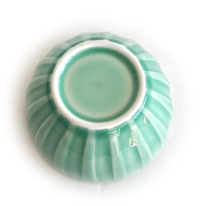 Jade Sky Small Bowl – Jade-Green Cheongja Glaze Detail | PEUM Korean Houseware