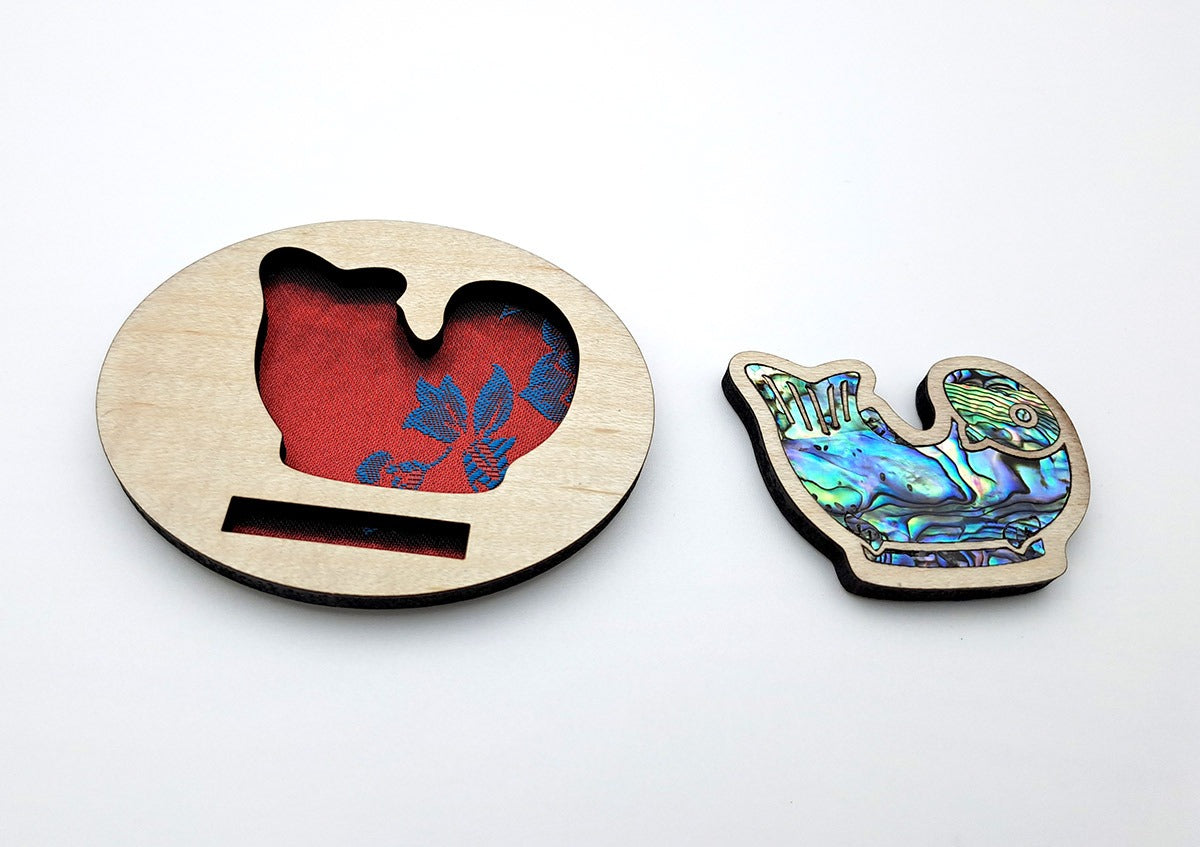 Mother of Pearl Inlay Brooch