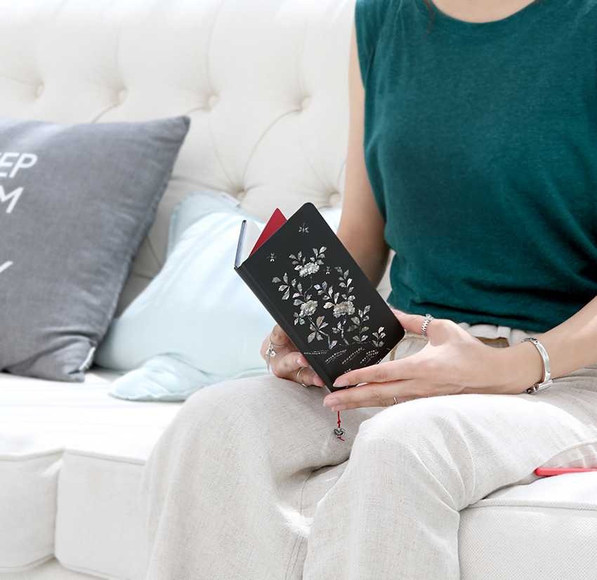 Najeon Mother of Pearl Motif Hardcover Notebook