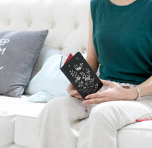 Najeon Mother of Pearl Notebook – Scale Reference in Hand | PEUM Korean Houseware
