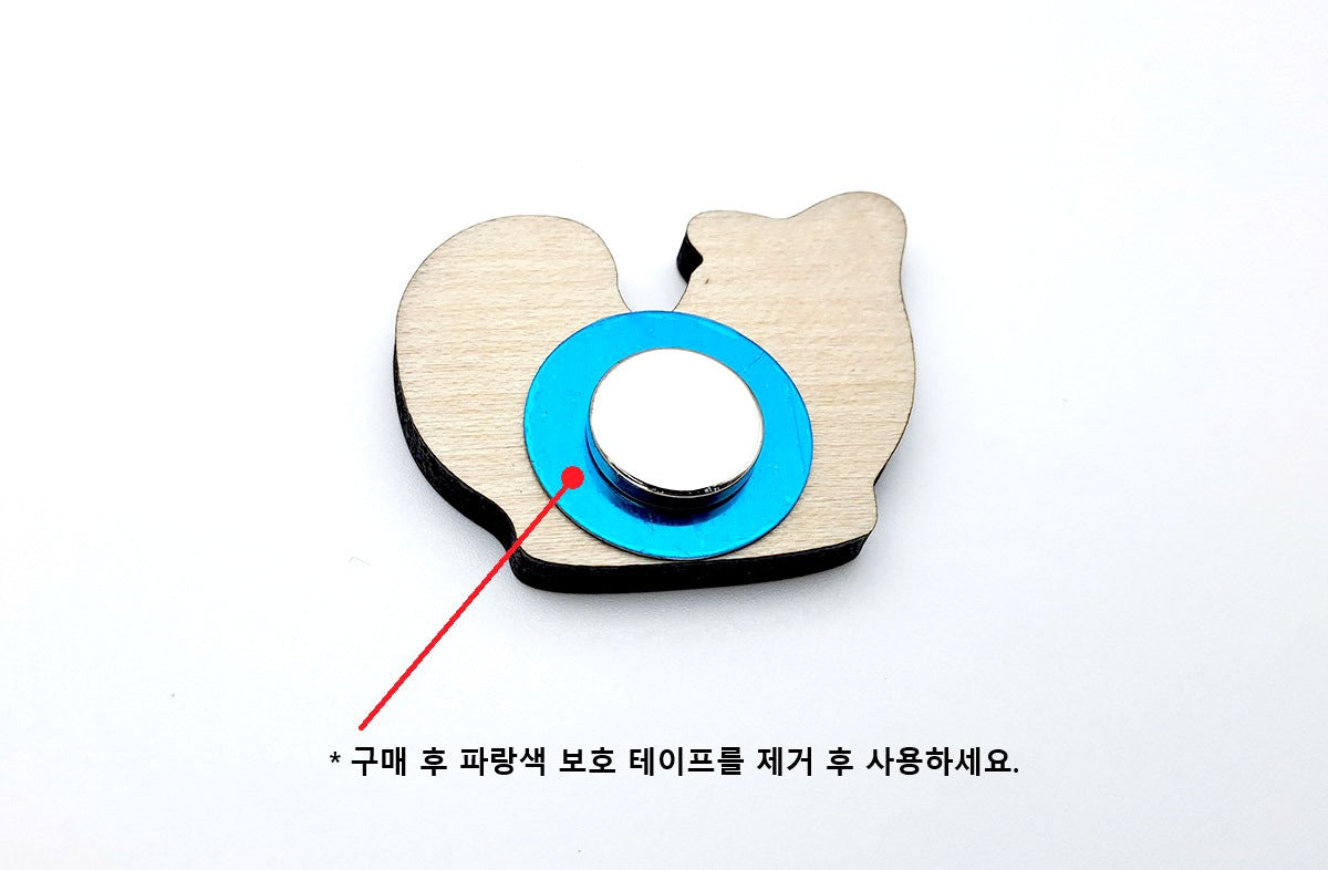 Mother of Pearl Inlay Brooch