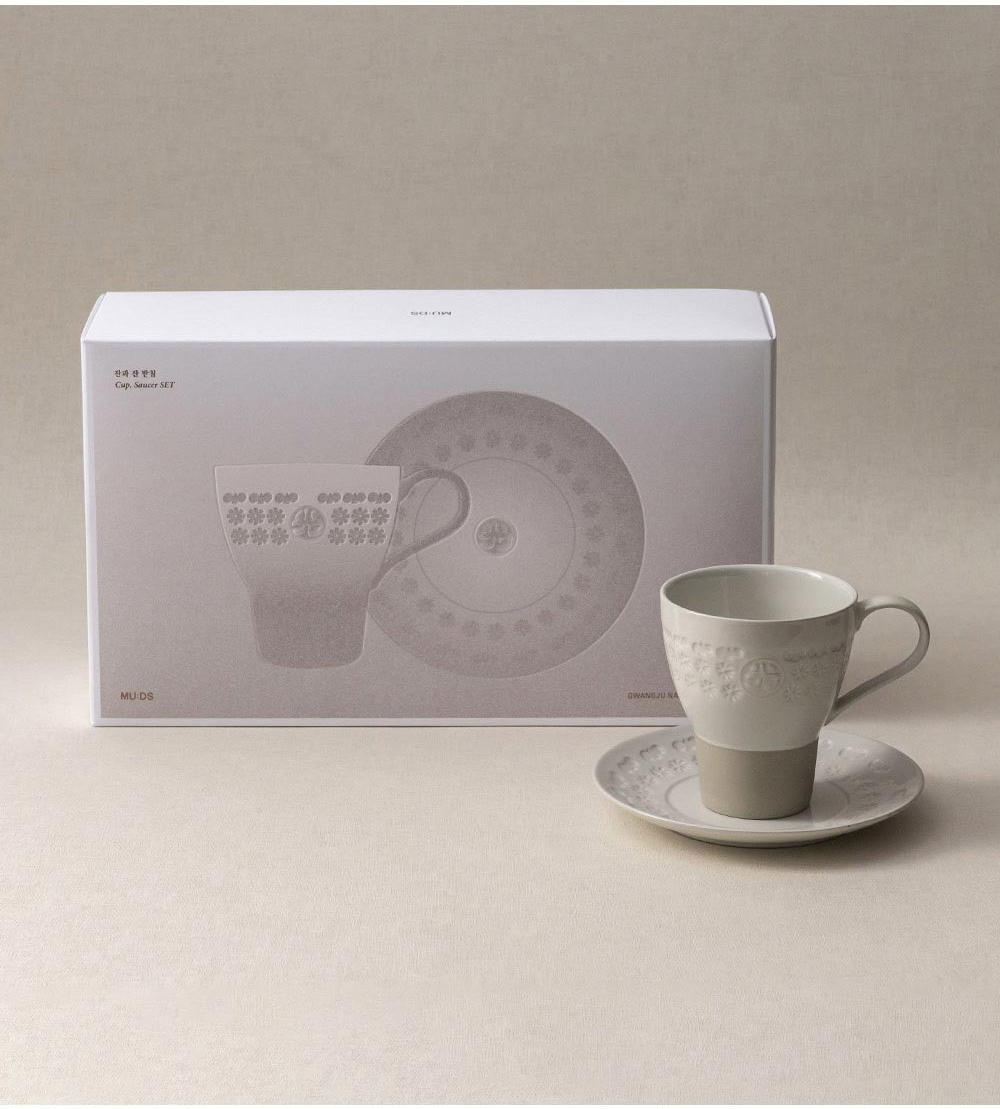 Buncheong "Gwang" Heritage Cup and Saucer Set