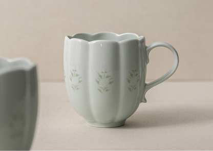 Goryeo Celadon Chrysanthemum Cup and Saucer Set
