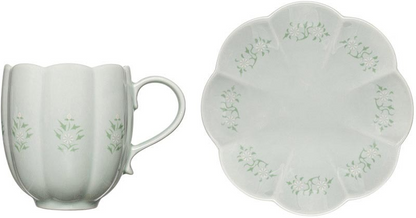 Goryeo Celadon Chrysanthemum Cup and Saucer Set