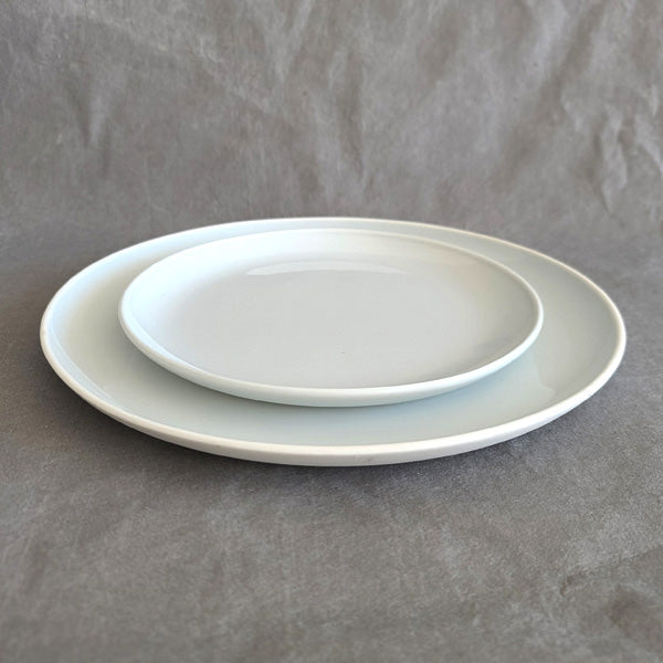 Tovy Icheon Korean ceramic plate – handmade white porcelain Baekja Moon collection